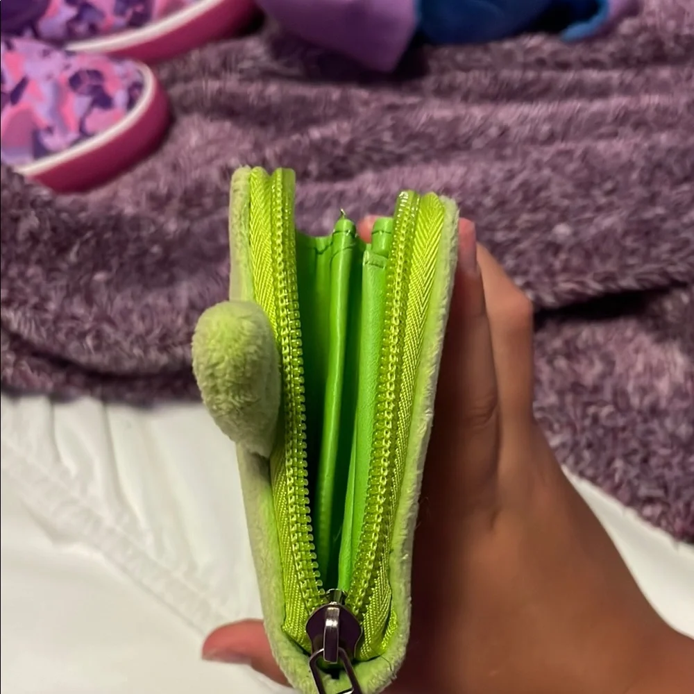 Baby Yoda wallet